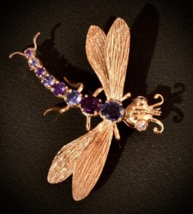 18K Yellow Gold Dragon Fly Pin With Diamond Eyes