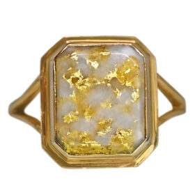Gold Vein Quartz Ring in 18K Yellow Gold