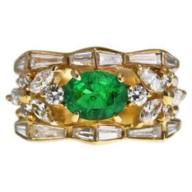Emerald and Diamond Ring in 18K Yellow Gold, 1.22 Carats