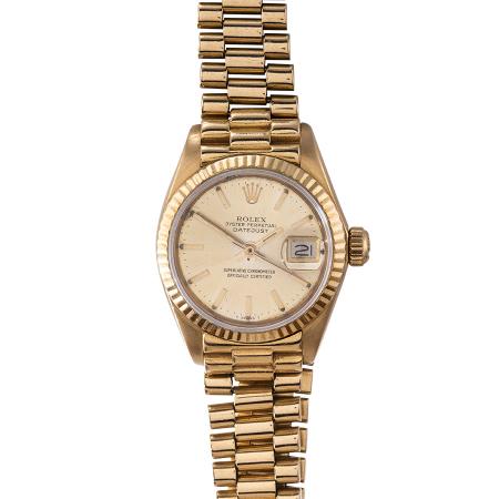 vintage-wristwatch-MICOA105366-1
